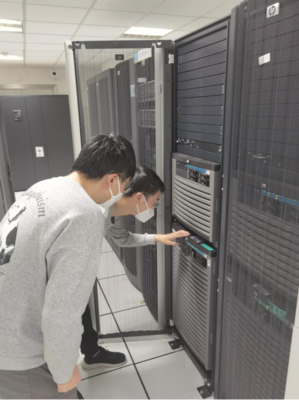 機(jī)房“扎營”輪班值守，全力保障IT系統(tǒng)穩(wěn)定運(yùn)行